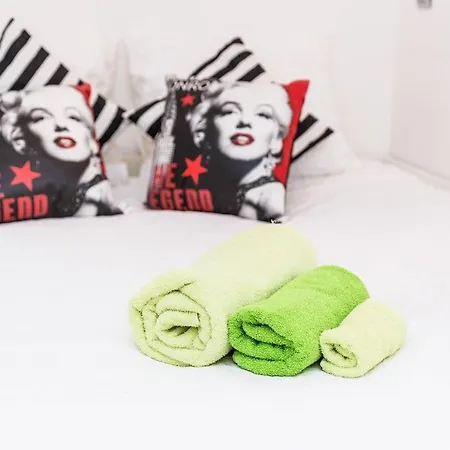 アパート Beau Studio 2mn A Pied Du Palais Des Festivals *