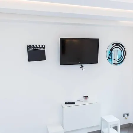 Lejlighed Beau Studio 2mn A Pied Du Palais Des Festivals